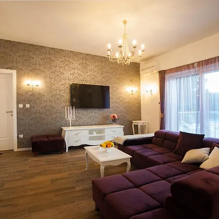 Villa Luxury Kate - In Lucice Bay With Turquoise Sea, Amazing Seaviews, And Heated Pool *